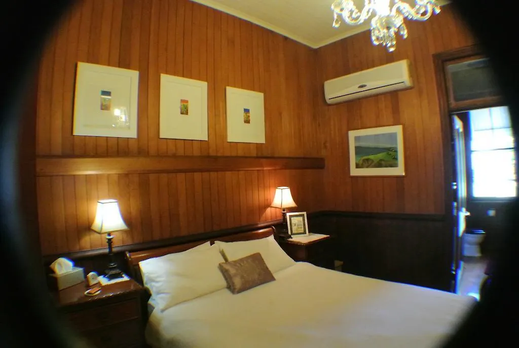 Wiss House Bed & Breakfast Kalbar