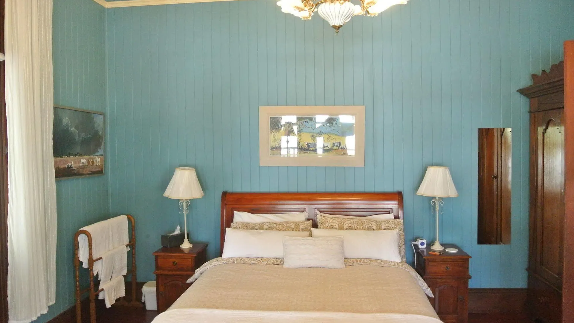 Wiss House Bed & Breakfast Kalbar