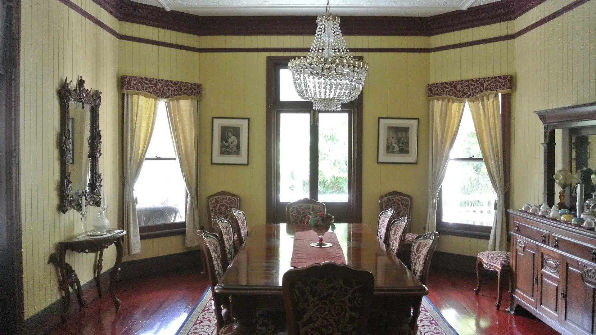 Wiss House Bed & Breakfast Kalbar